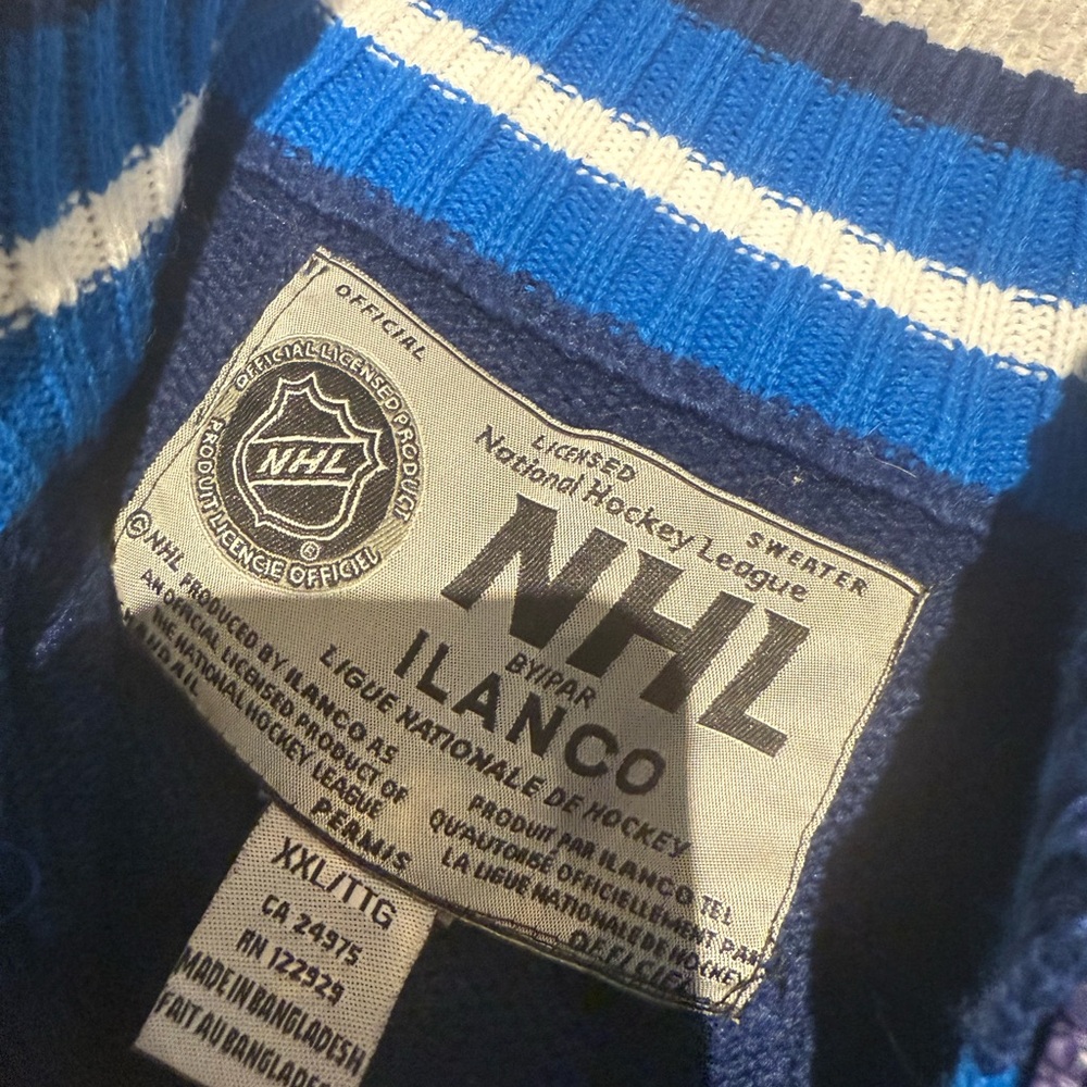 NHL Winnipeg Jets Brand New Knitted Sweater $100 OBO Size XXL - Picture 6 of 7